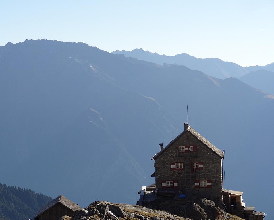 Hotel Gasthof Stuibenfall Niederthai Exteriör bild